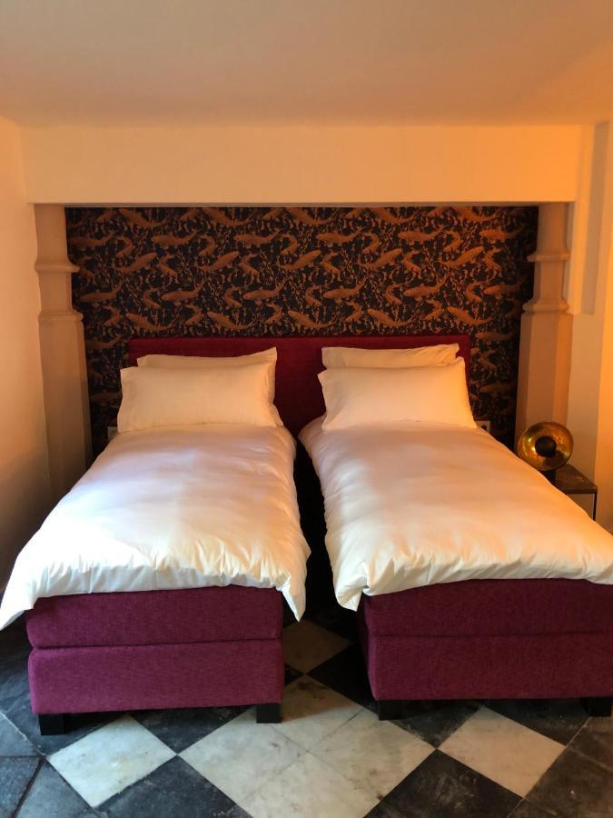 Eglizen Bed & Breakfast Hoofdplaat Luaran gambar